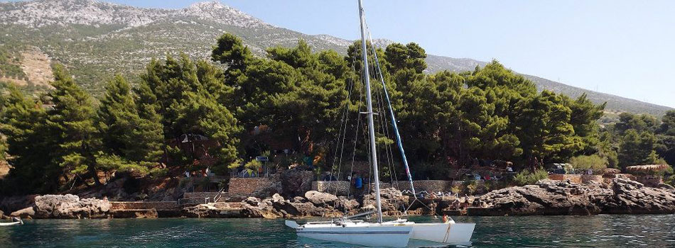 Parcele kampa Ponta s prirodnom hladovinom i pogledom na more